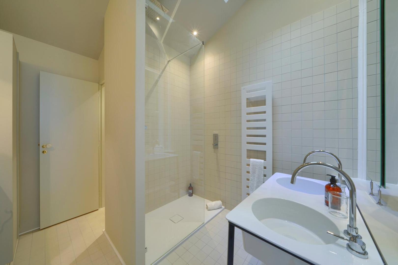 Le Paradoxe - Magnifique Appartement De 80M2 Bordeaux Kültér fotó